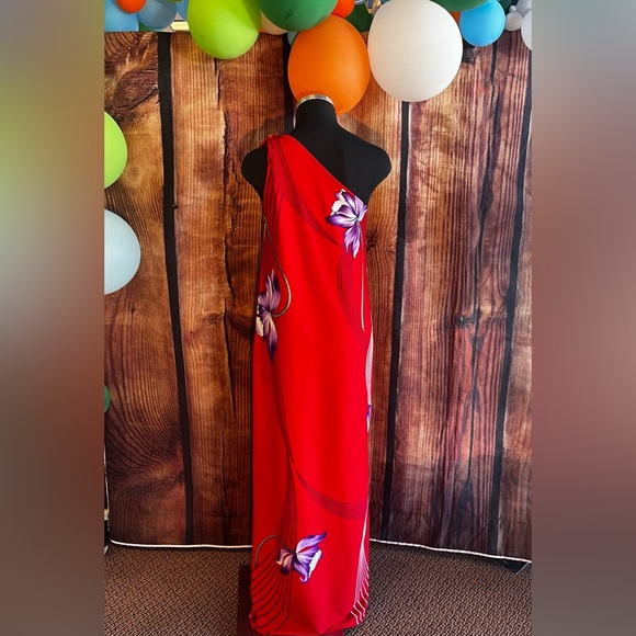 Red floral floor length one shoulder summer dress - Picture 2 of 2